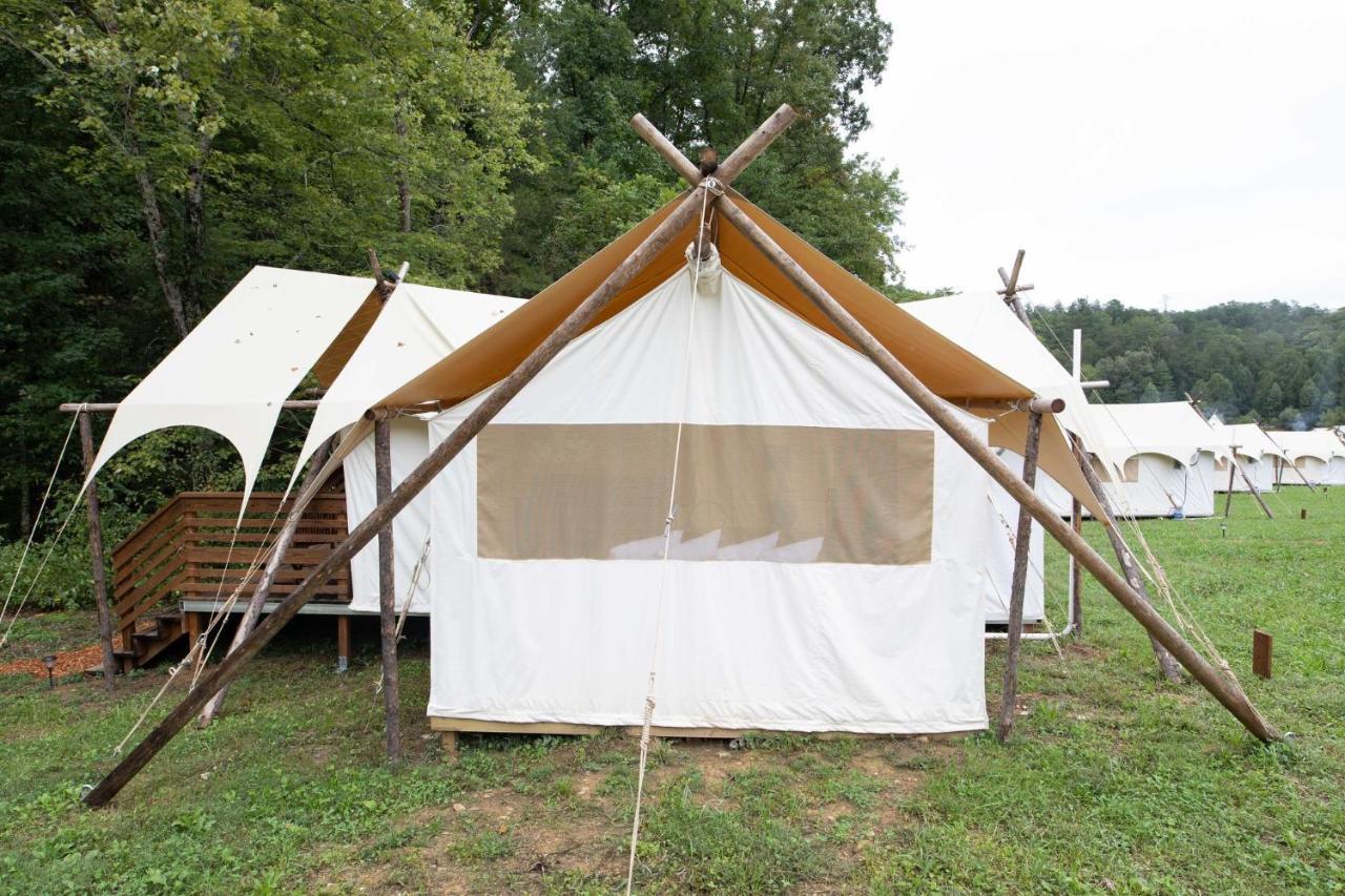 Under Canvas Great Smoky Mountains Hotel Pigeon Forge Exterior foto